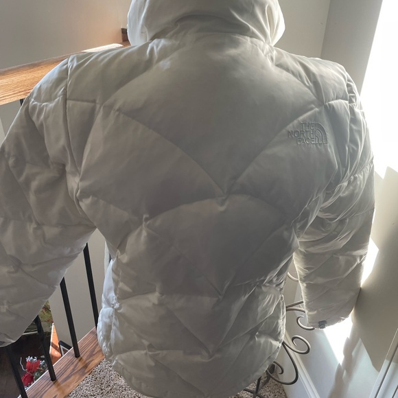The North Face 550 Goose Down White Jacket XS/TP - Picture 6 of 7
